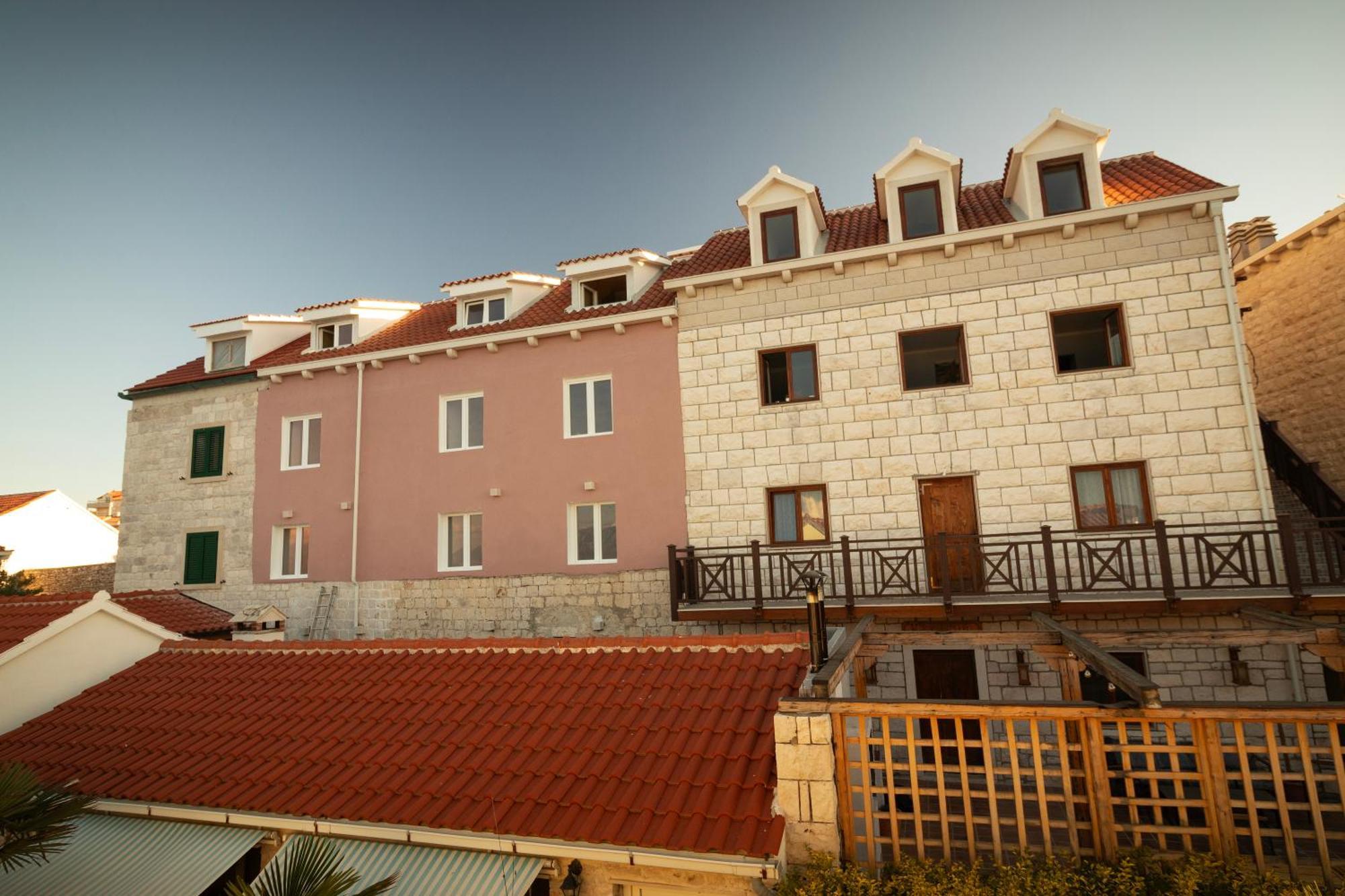 Taverna & Rooms Sutivan Exterior foto